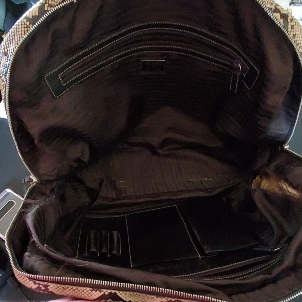 Prada bag - Picture 8 of 8